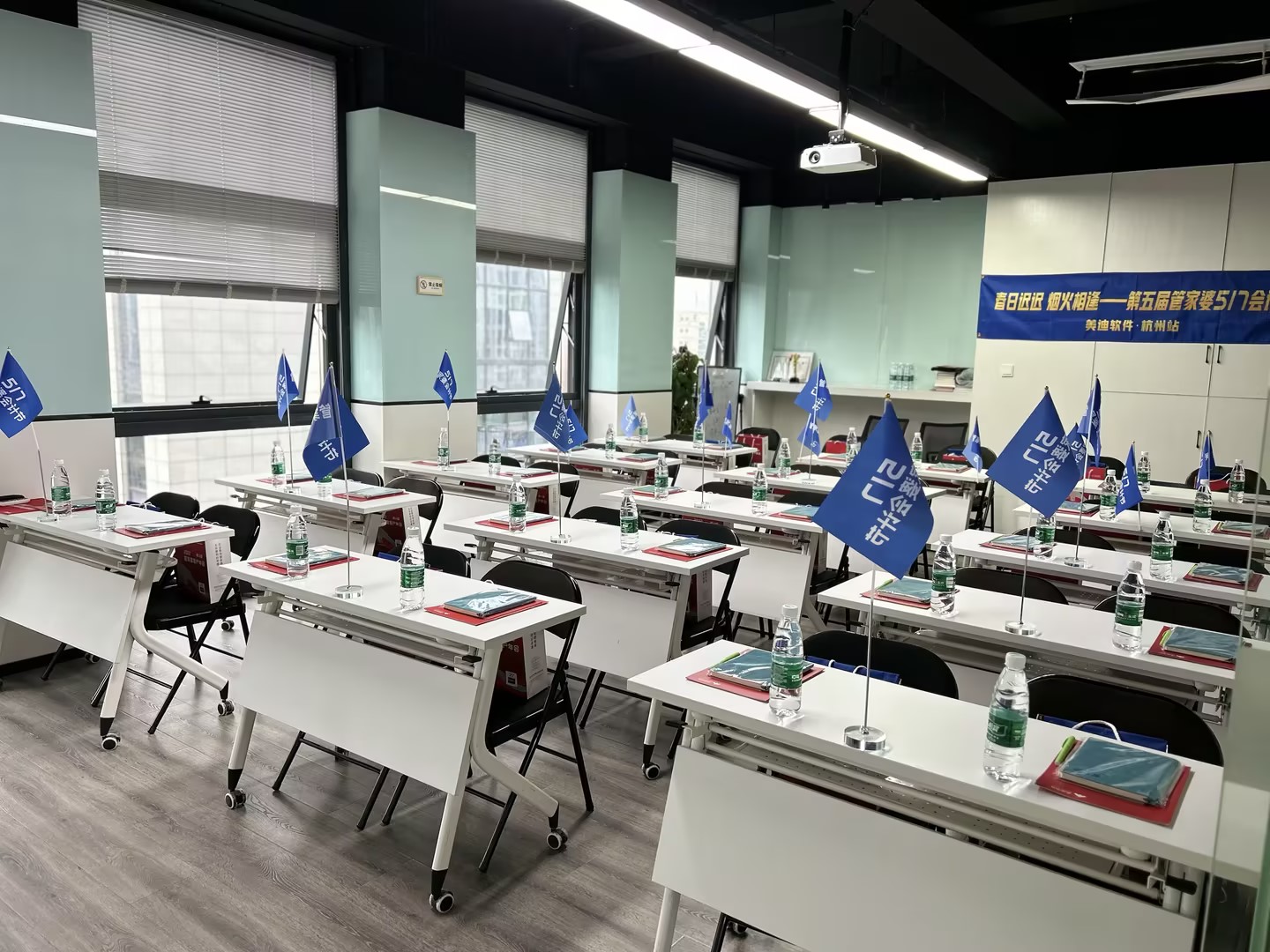 6b89aa18-c3b7-4121-a86f-a318f3b4b619.jpg 6b89aa18-c3b7-4121-a86f-a318f3b4b619.jpg